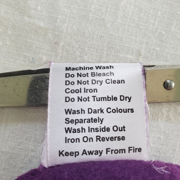 I Love London Hooded Sweatshirt sequined heart Purple ♥️ Size Large - Picture 9 of 12